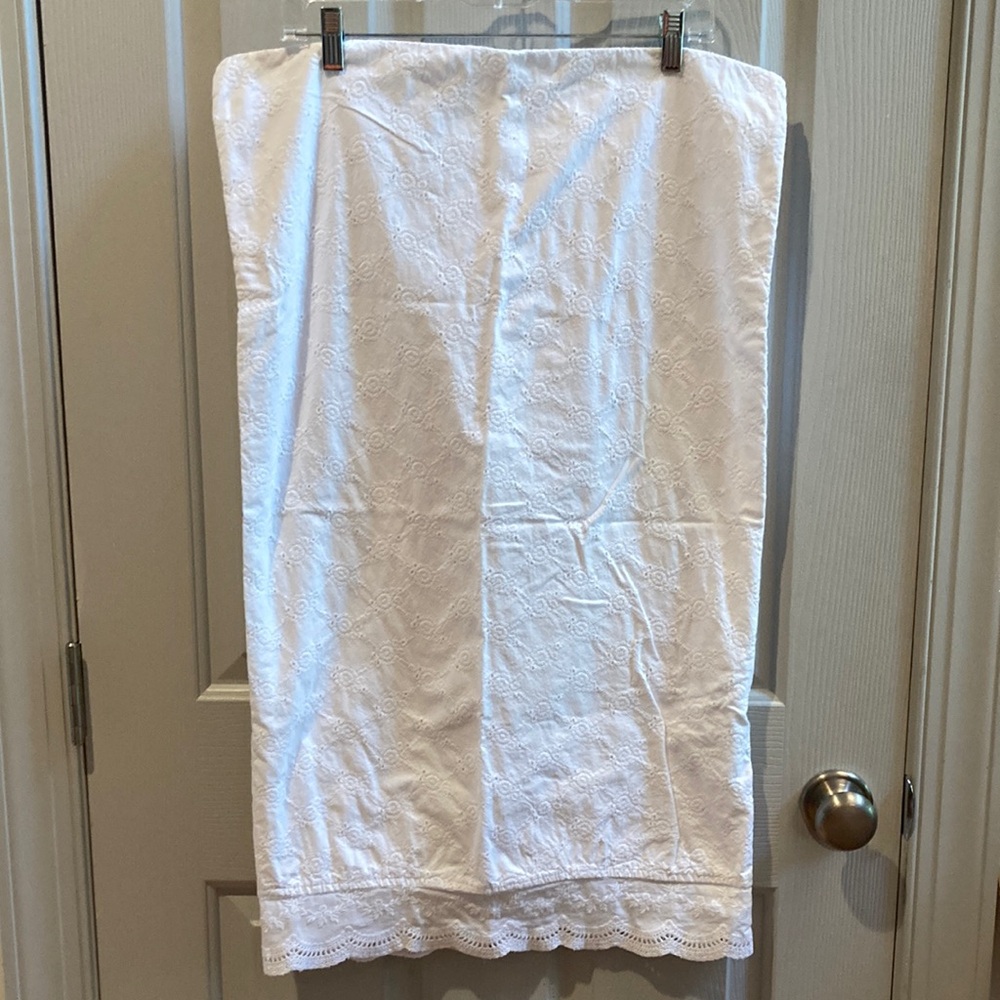VGUC Sundance Cotton White Pillowcase